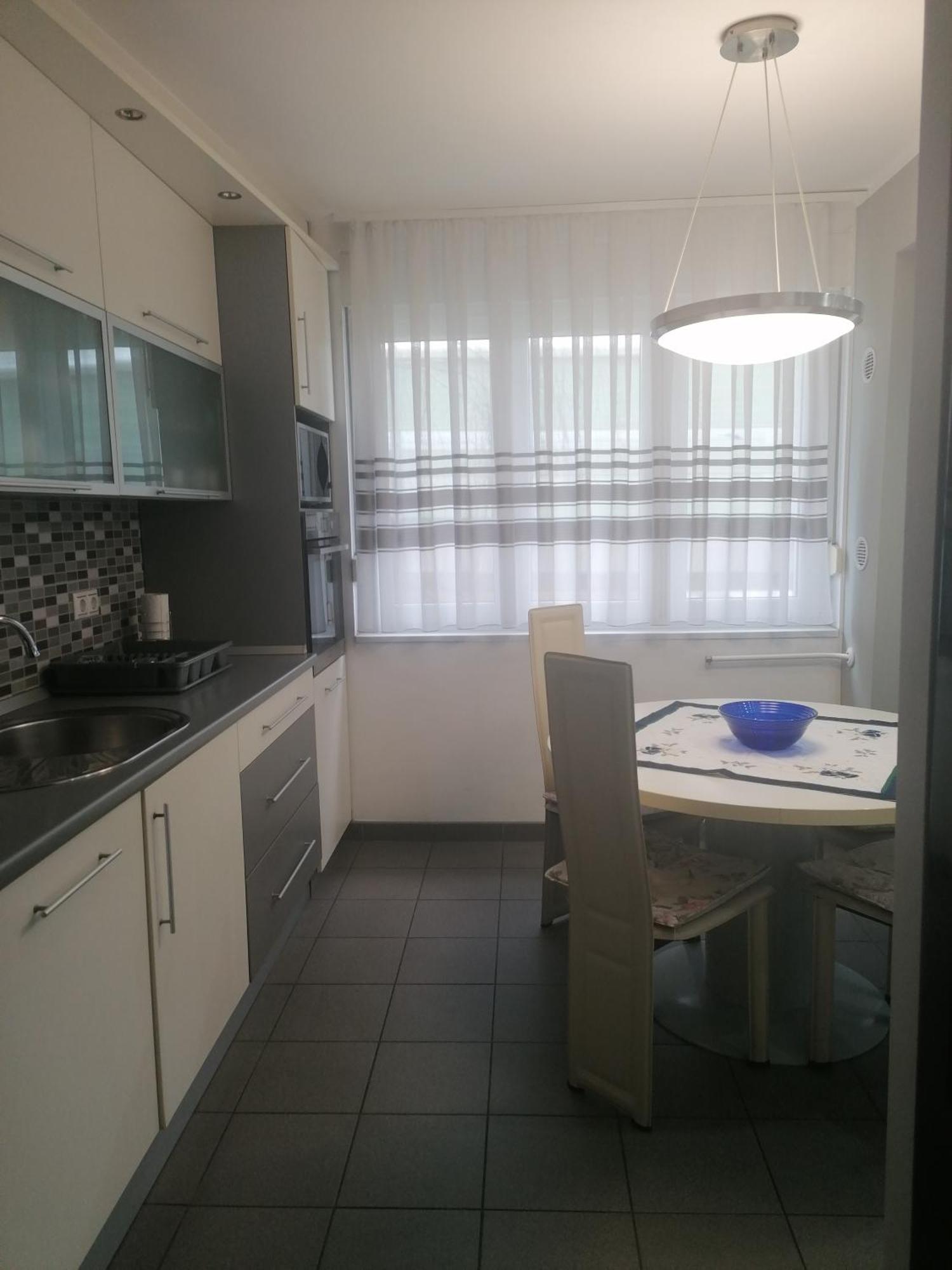 Tina Apartment Karlovac Bagian luar foto