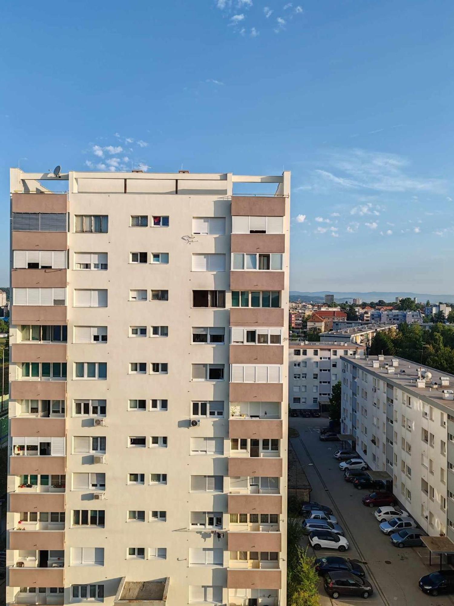 Tina Apartment Karlovac Bagian luar foto