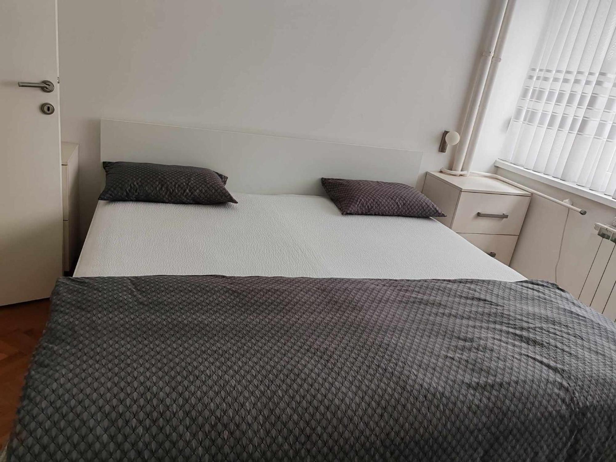 Tina Apartment Karlovac Bagian luar foto